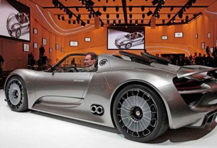 تعرف على السوبر Porsche 918 Spyder 2013